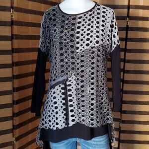 IC by connie K double layered top
